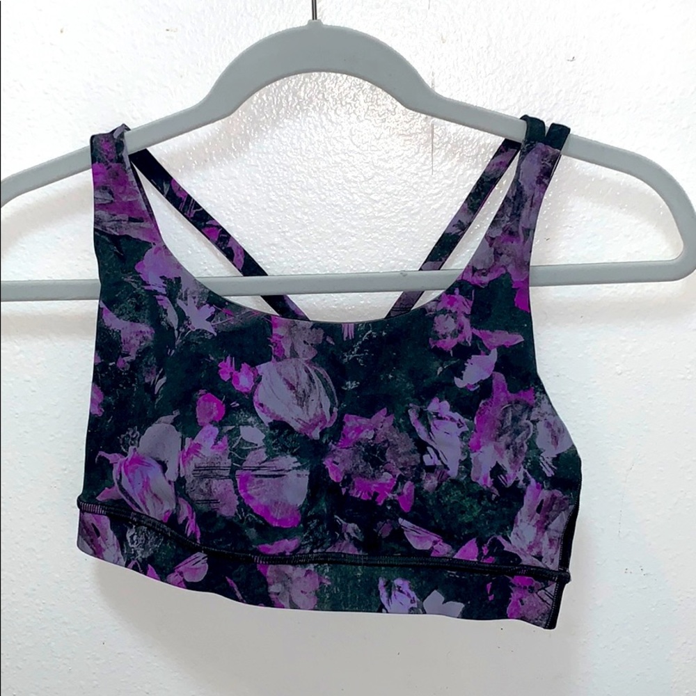 LULULEMON SPORTS BRA